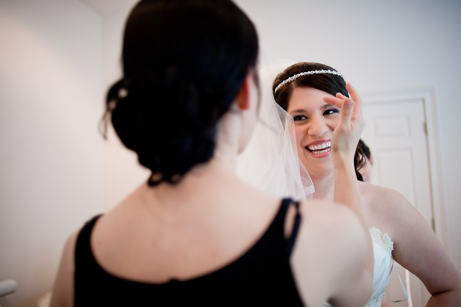 funny moment with bride and bridesmaid