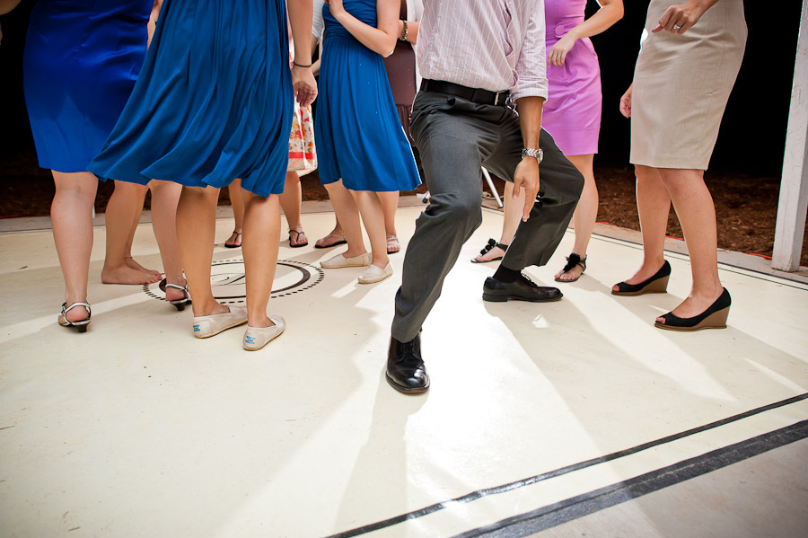 sweet dance moves at wedding