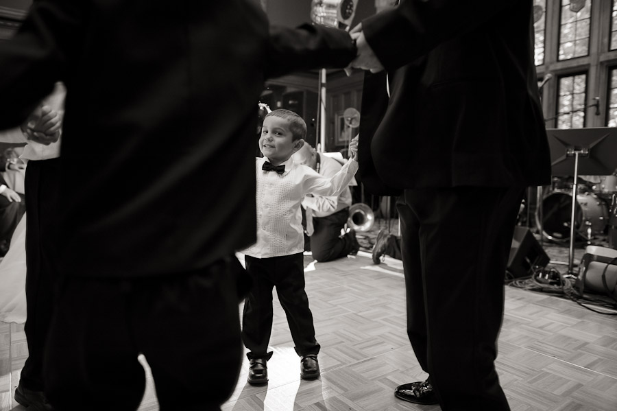 Fun dance floor pic of kid at wedding