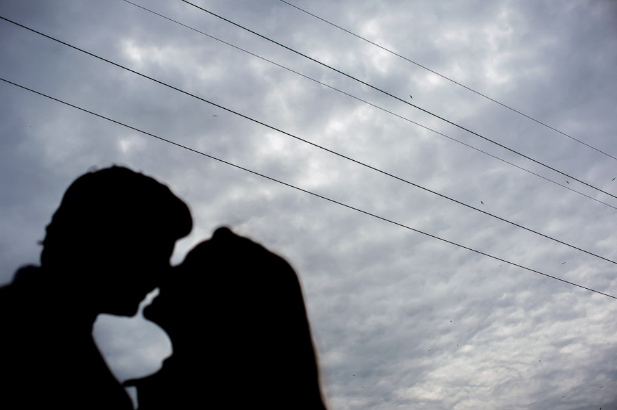 engagement photos, richmond virginia, silhouettes.