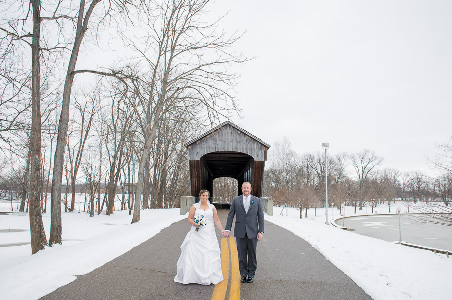 Mill Race Park Covered Bridge Wedding Photos