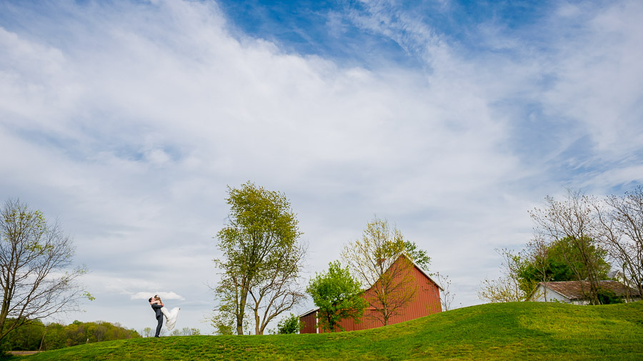 Beautiful, romantic outdoor portraits of bride and groom at Purgatory Golf Club in Indiana