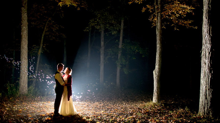 Creative, fun, nighttime wedding photos with bubbles