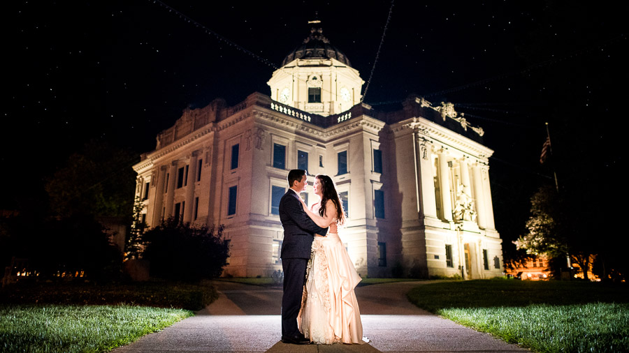 Showers-Inn-Fountain-Square-Bloomington-Wedding-Photography-Kevin-Cat-13